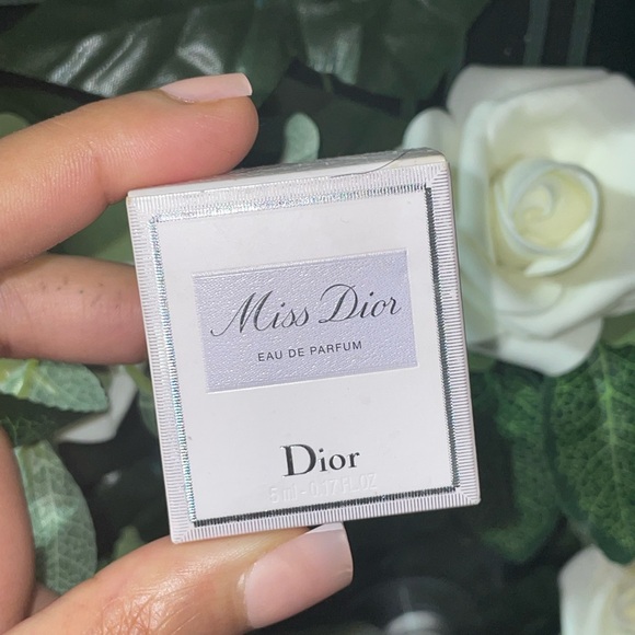 Dior Other - Dior Miss Dior mini - BRAND NEW